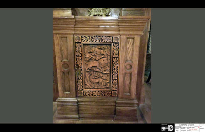 animal door locke and key